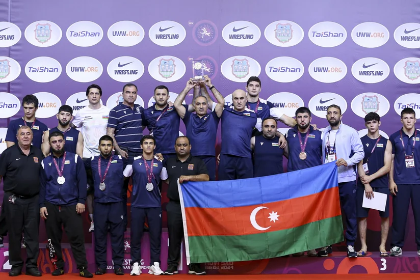 Сборная Азербайджана по вольной борьбе заняла первое место в командном зачете на ЧЕ