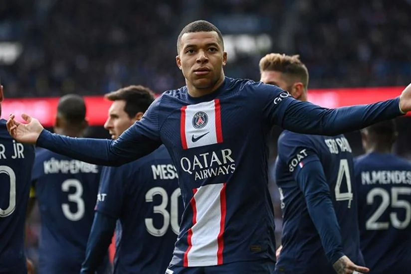 Kilian Mbappe PSJ tarixinin ən yaxşı bombardiri olub