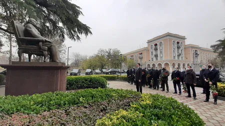 Gürcüstanda ümummilli lider Heydər Əliyevin xatirəsi anılır