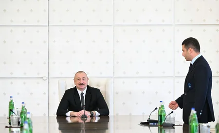 Президент Ильхам Алиев принял членов сборной Азербайджана по мини-футболу