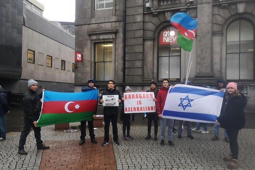 Şotlandiyada erməni terroruna qarşı etiraz aksiyası keçirilib