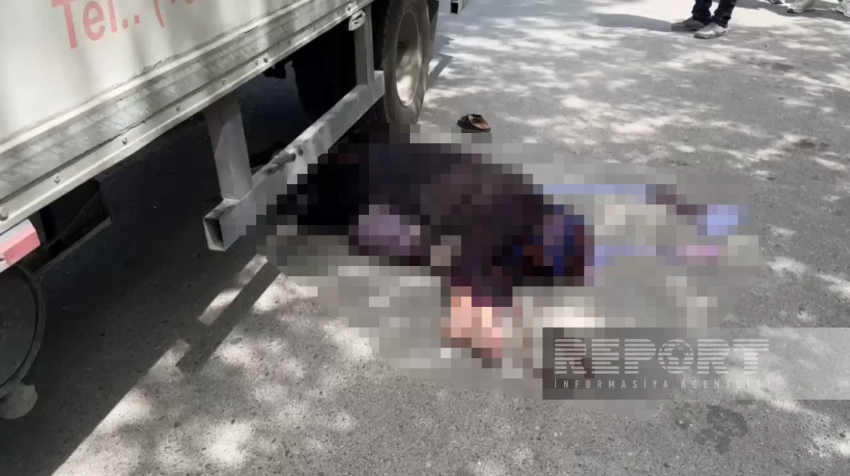 Sumqayıtda yük maşını qadın piyadanı vuraraq öldürüb  - VİDEO
