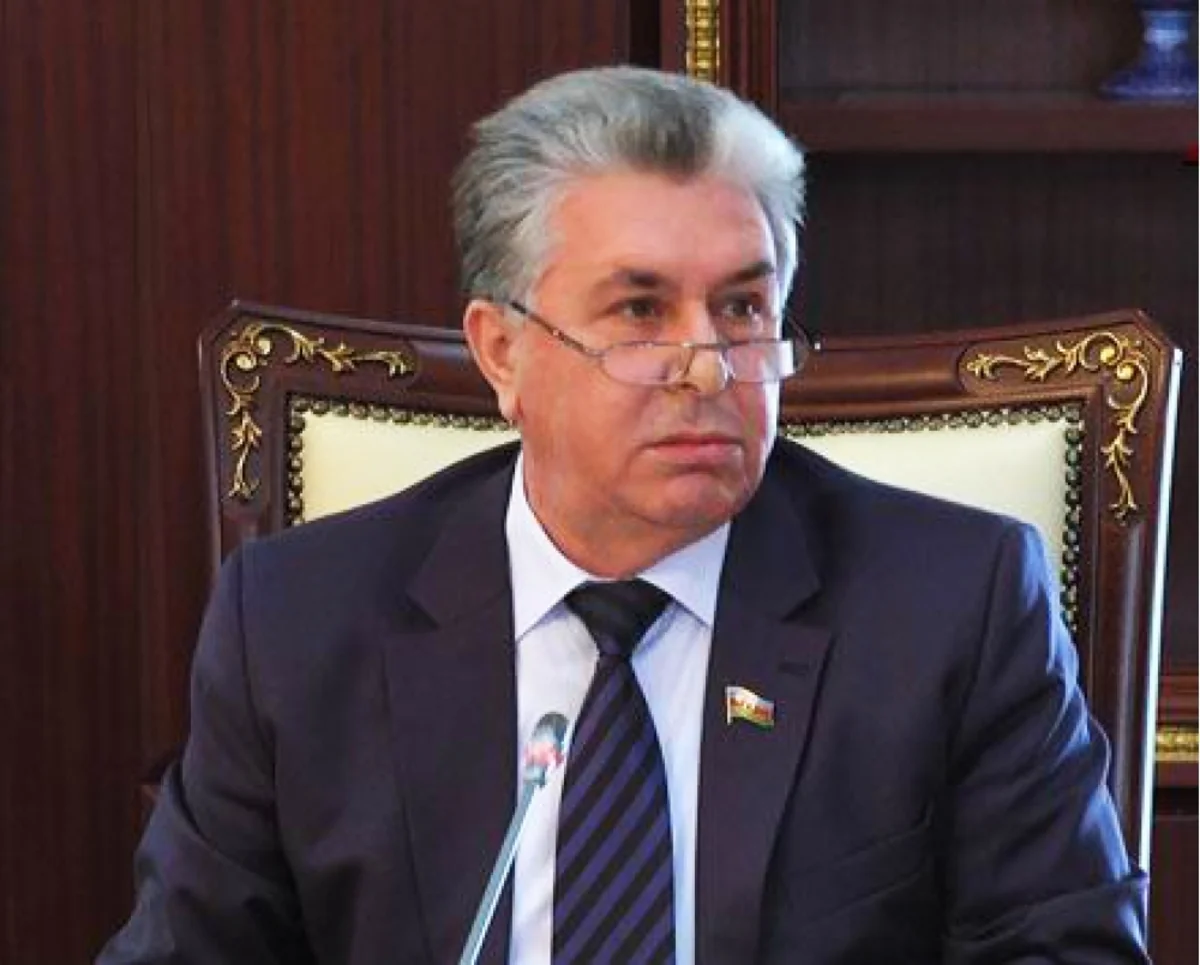 Deputat Fəzail İbrahimlinin oğlu avtomobillə tələbəni vurub - TƏFƏRRÜAT