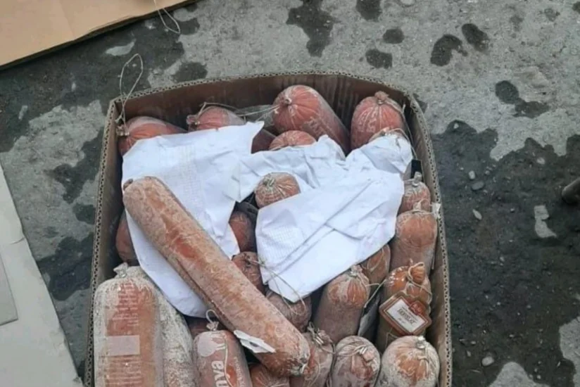 Göyçayda istehlaka yararsız kolbasa məhsulları aşkar olunub