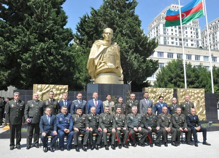 Silahlı Qüvvələrin Hərbi Akademiyasında buraxılış mərasimi olub