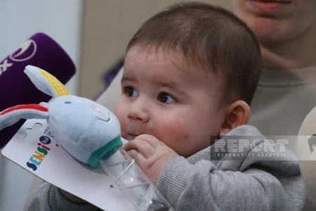 Türkiyədə zəlzələdə xəsarət alan 10 uşaq və 12 böyük müalicə üçün Azərbaycana gətirilib - YENİLƏNİB