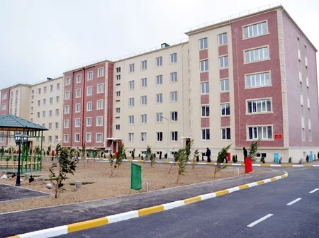 Növbəti hərbi hissədə yeni yaşayış binalarının açılış mərasimi keçirilib