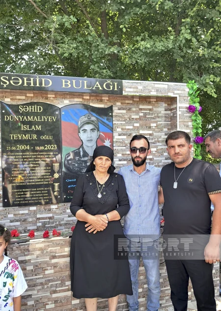 Kürdəmirdə şəhid İslam Dünyamalıyevin adına küçə və bulağın açılışı olub