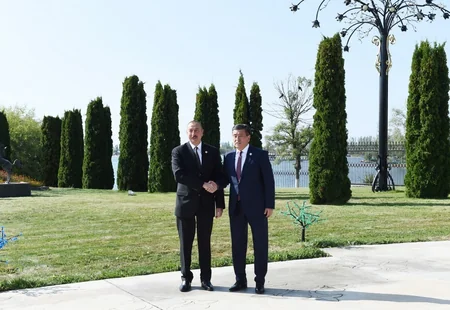 Çolpon-Ata şəhərində Türkdilli Dövlətlərin Əməkdaşlıq Şurasının VI Sammiti keçirilib, Azərbaycan Prezidenti Sammitdə iştirak edib - YENİLƏNİB-2
