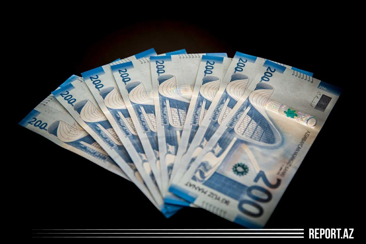 Azerbaijan’s budget surplus falls to AZN 283M