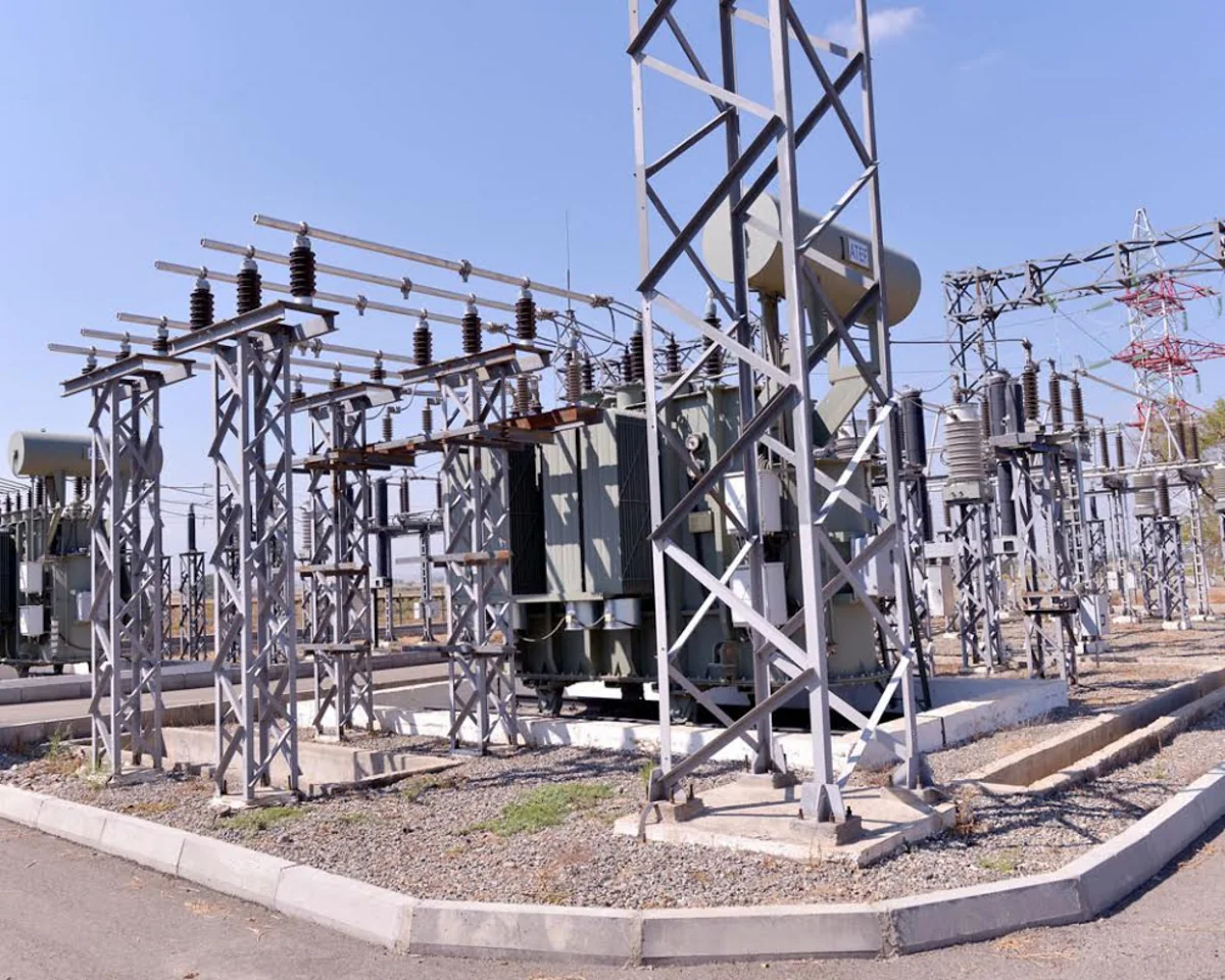 Azərbaycanda dəmir yolunun elektrik təchizatı sistemi yenidən qurulur
