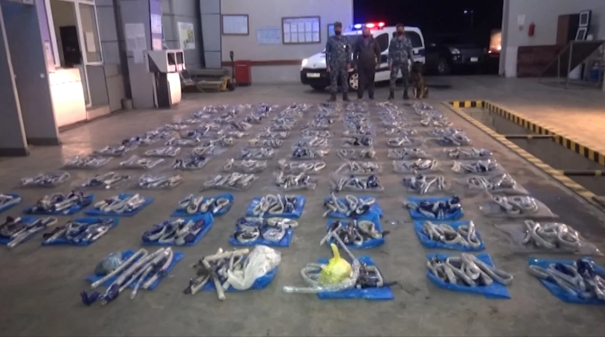 107 kiloqram heroin Azərbaycan üzərindən hansı ölkəyə aparılırmış?