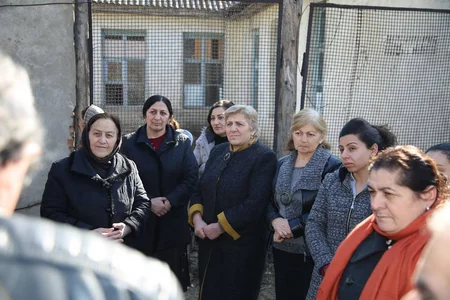 Gürcüstanın dövlət naziri azərbaycanlıların və ermənilərin birgə yaşadığı kəndə baş çəkib