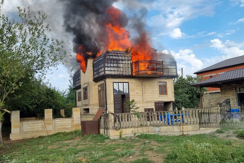 Masallıda yaşayış evi yanıb