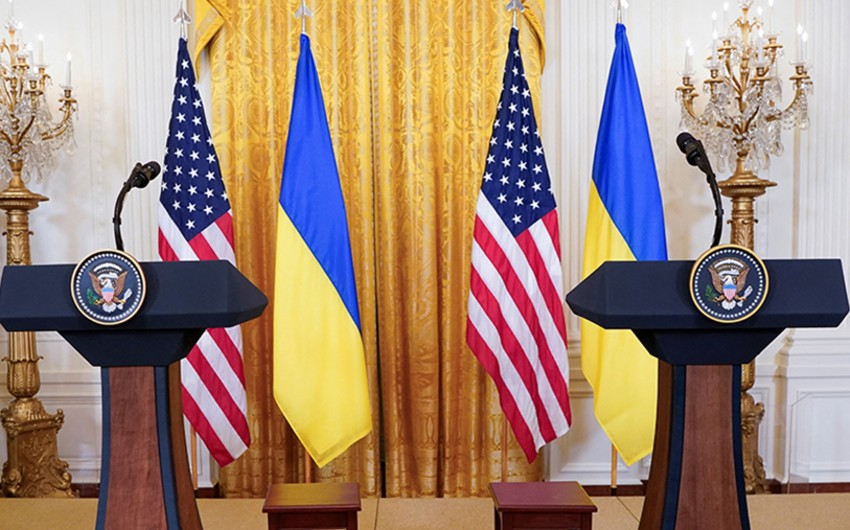США напрямую обсуждают с Киевом условия мирного урегулирования