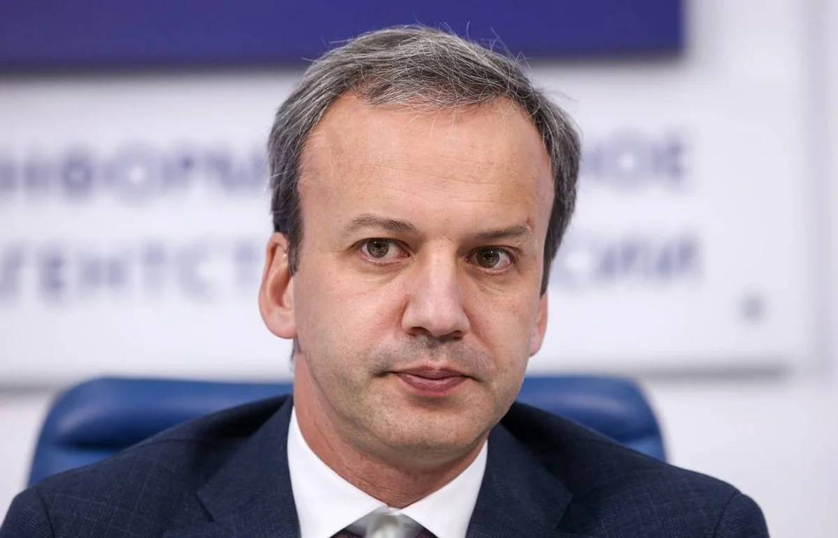 FIDE-nin rusiyalı prezidenti Ukraynadakı müharibəyə qarşı çıxıb