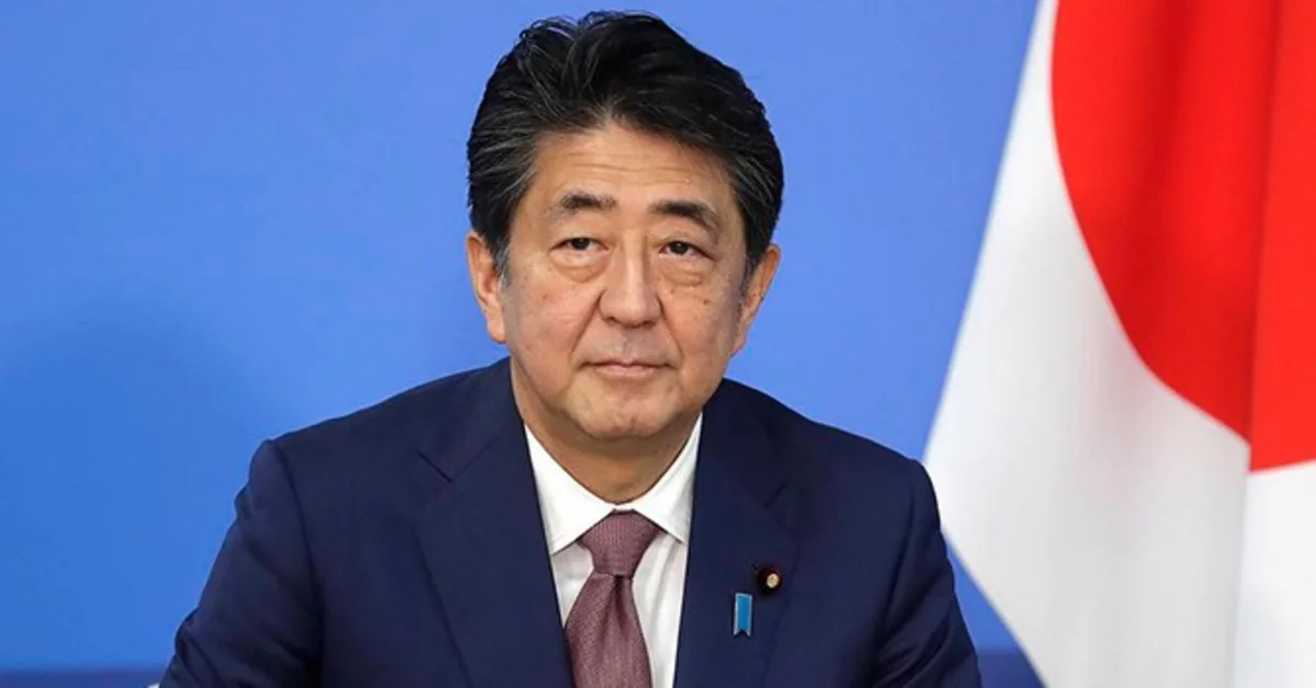 Abe refuses to resign, despite Tokyo Prosecutor's gambling scandal