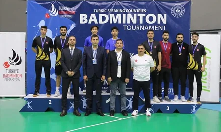 Azərbaycan badmintonçuları Türkiyədə 9 medal qazanıblar
