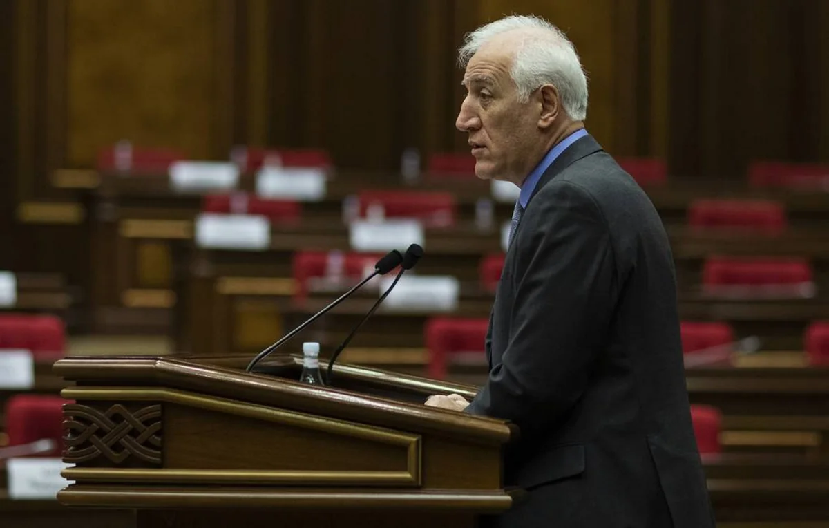 5th president of Armenia assumes office