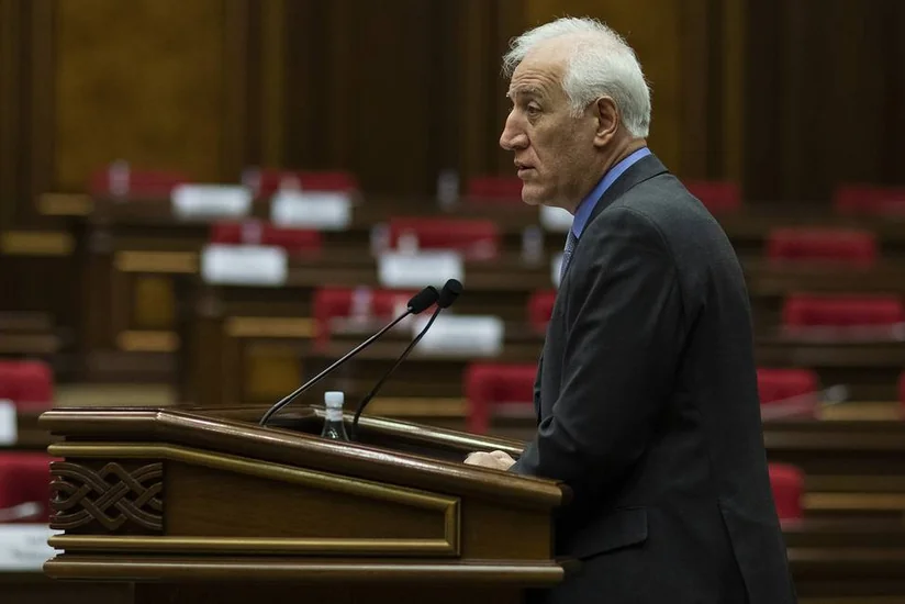 5th president of Armenia assumes office