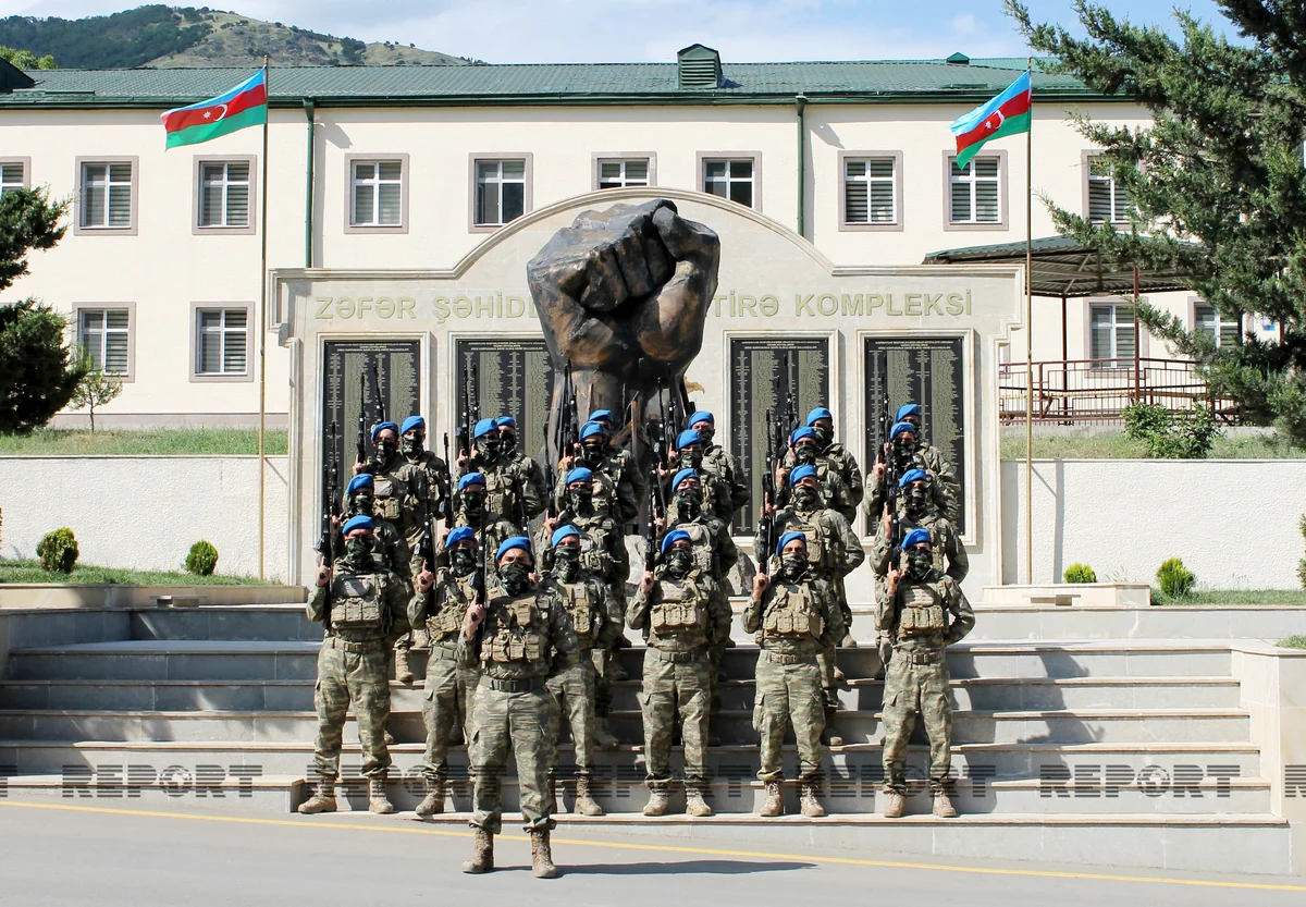 Azərbaycan komandoları döyüşə hazırdır: Görünmədən görmək, ölmədən öldürmək!
