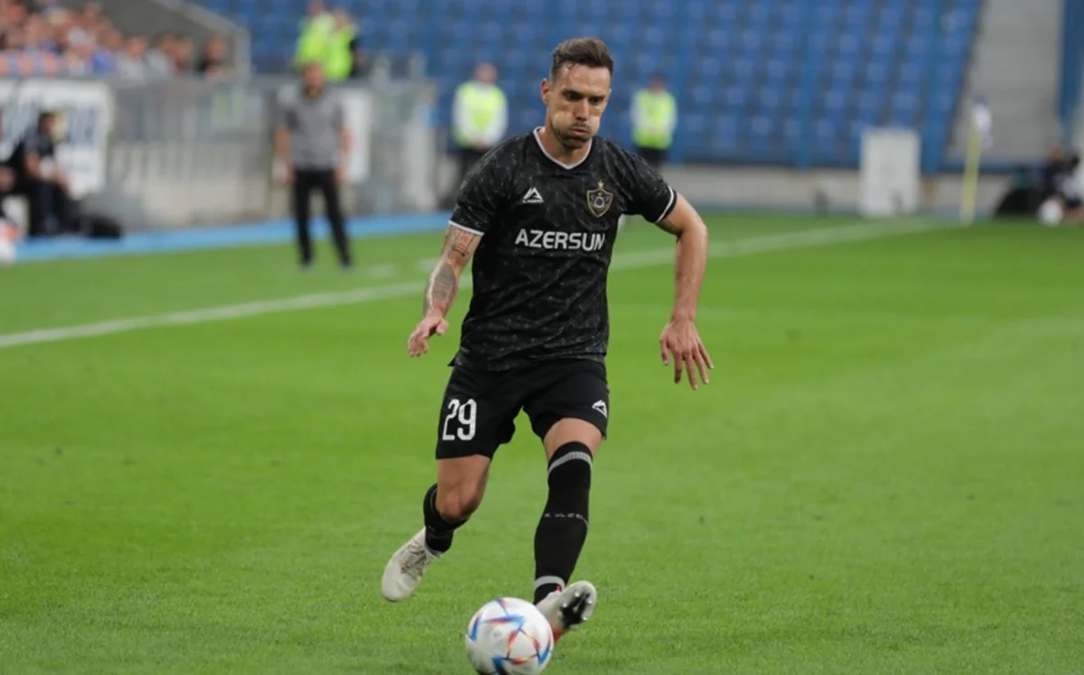 Qarabağın daha bir legioneri cəzalı duruma düşüb