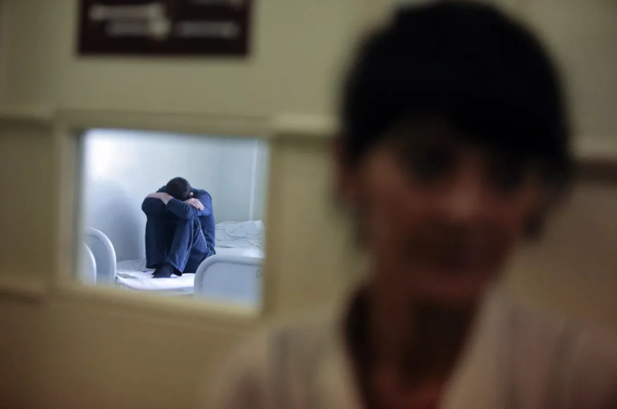 Ermənistanda iki pasiyent psixiatriya klinikasından qaçıb