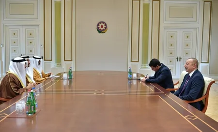 President Ilham Aliyev received delegation led by minister of state for foreign affairs of United Arab Emirates