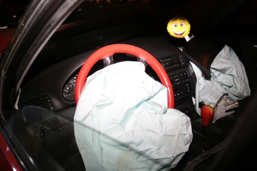 Bakıda qəzaya düşən xanım sürücü xəsarət aldı