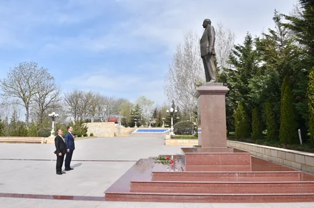 “Azərsu”yun sədri Şamaxıda vətəndaşlarla görüşüb