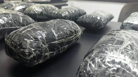 Gəncədə narkokuryer saxlanılıb, 15 kq-dan artıq heroin aşkarlanıb
