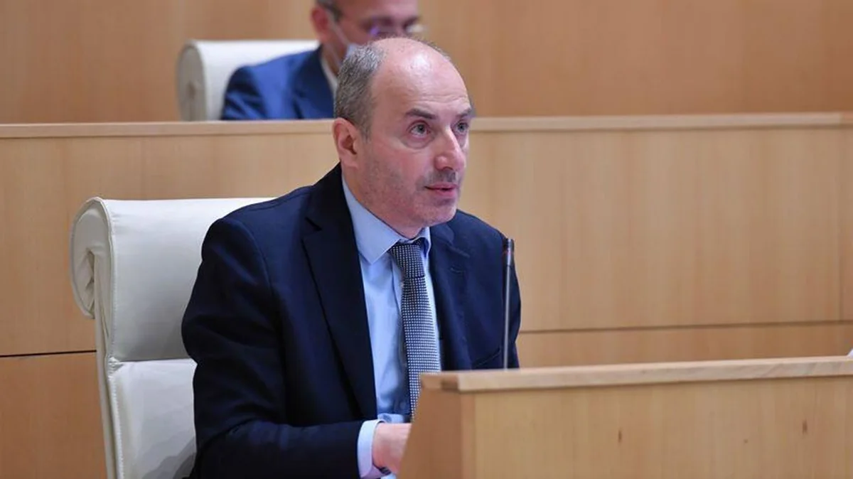 Deputat: Gürcü xalqı 95 milyon dollara sülhü müharibəyə dəyişməz