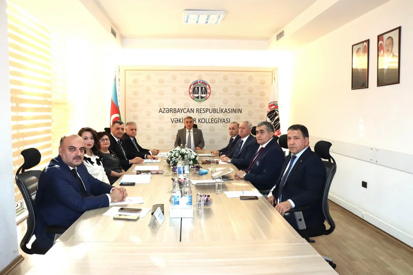 İntizam pozuntularına görə bir vəkilin fəaliyyəti dayandırılıb