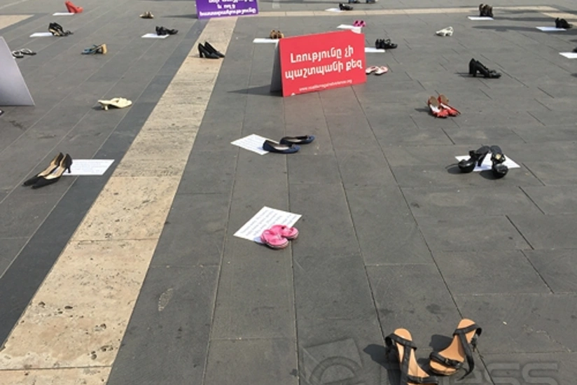 В Армении прошла акция протеста против насилия над женщинами