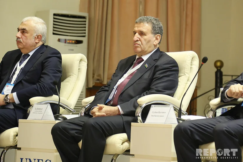 Komitə sədri: Ali məktəblərdə magistratura üzrə dərsliklərin hazırlanmasına az diqqət edilir