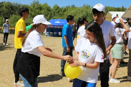 “İdeyadan biznesə” düşərgəsi başa çatıb