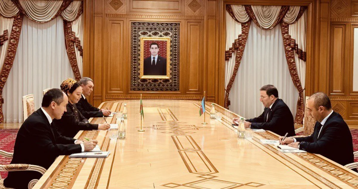 Azerbaijan, Turkmenistan discuss cooperation issues