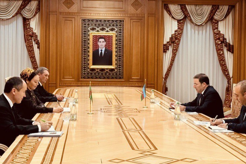 Azerbaijan, Turkmenistan discuss cooperation issues