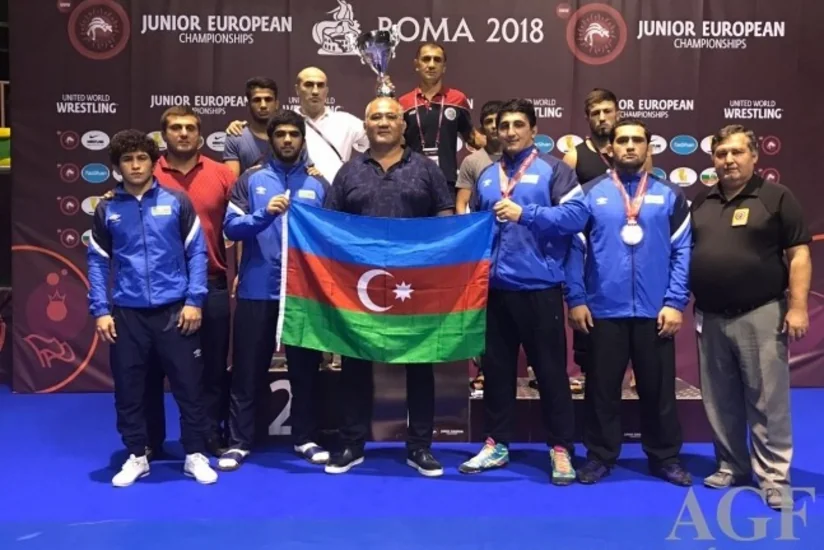 Azərbaycanın gənc güləşçiləri Avropa çempionatını 9 medalla başa vurub