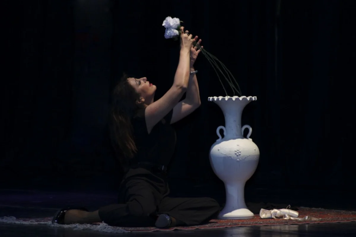 Musiqili Teatrda Qara Qarayevin 100 illik yubileyi münasibətilə tamaşa səhnələşdirilib