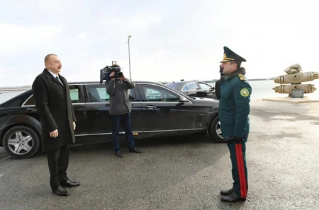 Prezident İlham Əliyev yeni inşa edilmiş “Tufan” tipli sərhəd gözətçi gəmisi ilə tanış olub - YENİLƏNİB