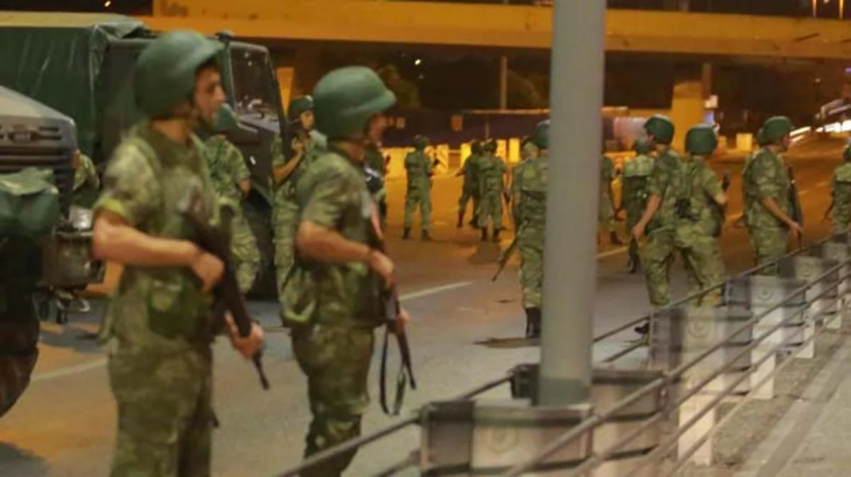 1 200 soldiers who took part in coup attempt in Ankara released