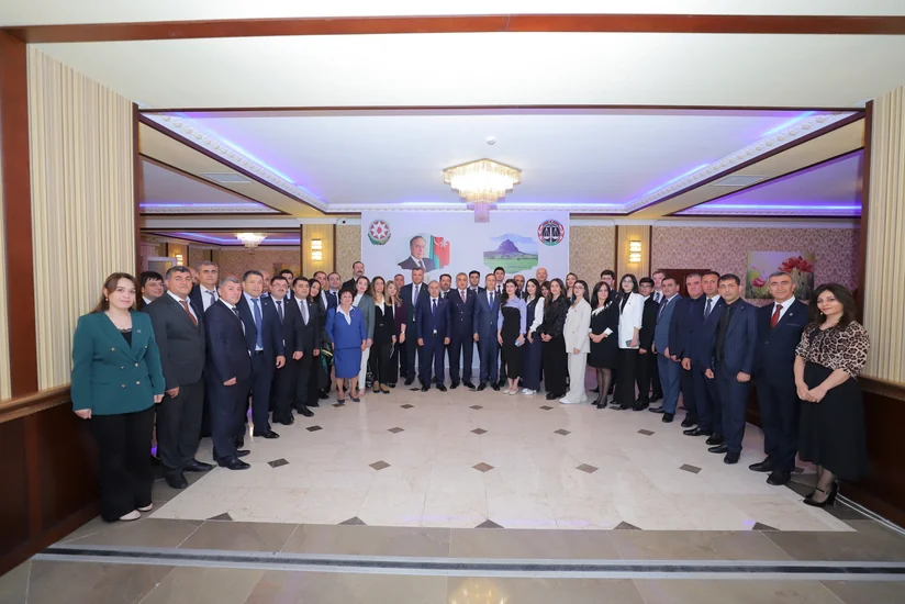 Azərbaycanda vəkillərin sayı 2 463 nəfərə çatıb
