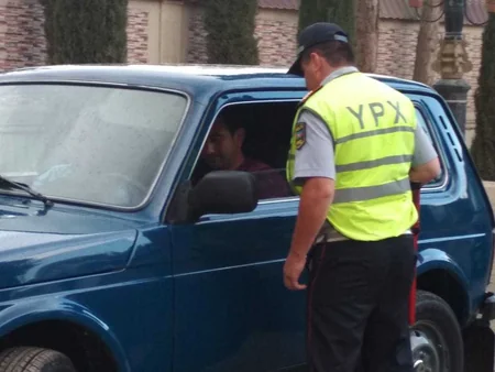 Yol polisi Ağcabədidə reyd keçirib, sərxoş sürücülər saxlanılıb
