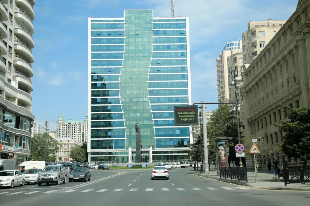 Qarabağ qazisinin atası işlə təmin ediləcək