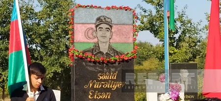 Oğuzda Vətən müharibəsi şəhidinin adına lövhə qoyulub