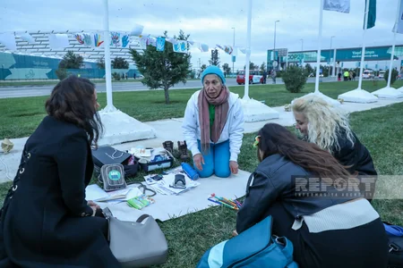 COP29-un dördüncü gününün ilk saatlarından - FOTOREPORTAJ