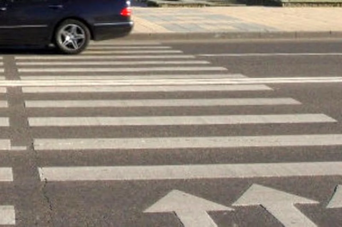 Cəlilabadda 11 yaşlı uşağı maşın vuraraq ağır yaralayıb