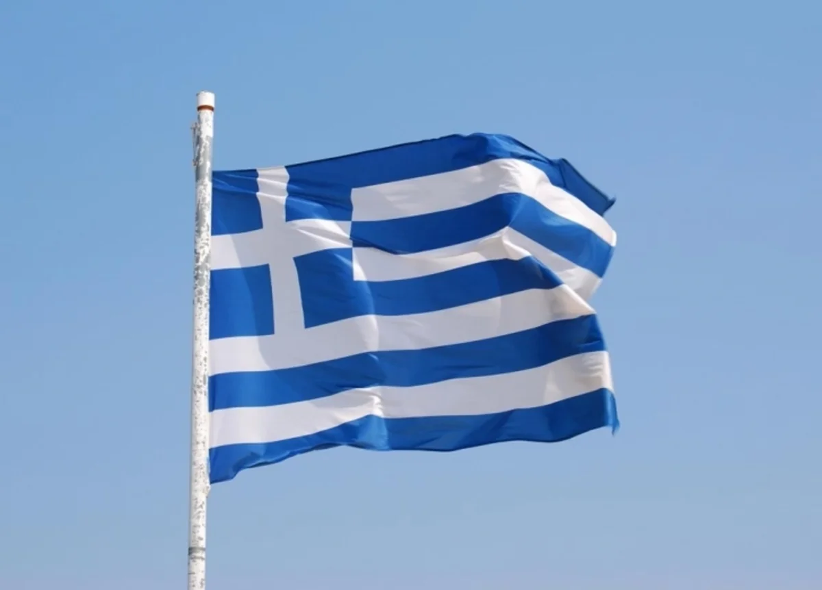 ​Yunanıstan iflasdan qurtulub