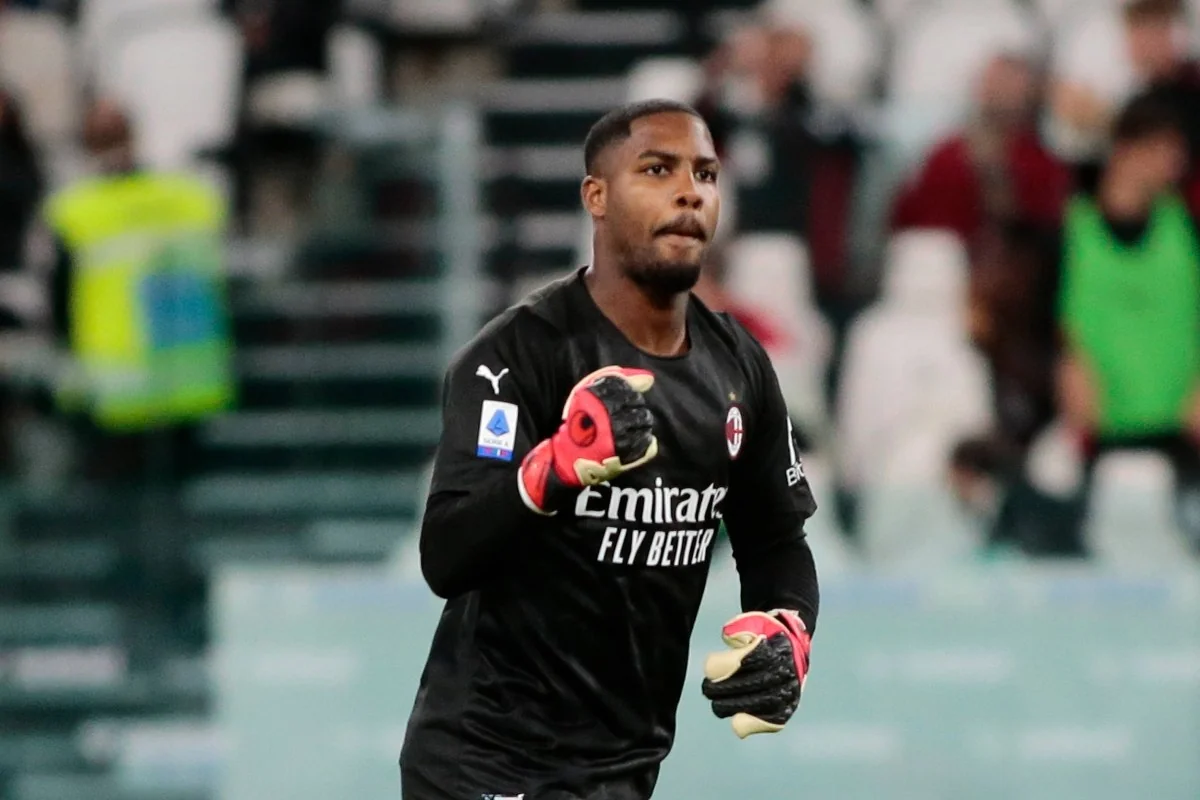 Fransa çempionu Milanın qapıçısını transfer etmək istəyir